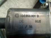 Fensterheber Elektr. Rechts Vorne + MOTOR 3Q0959801B Audi A3 Limousine (8VS/8VM) Limousine 1.6 TDI Ultra 16V (CRKB(Euro 5)) 2014-10