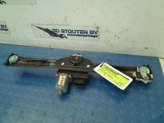 Fensterheber Elektr. Links 1354726080 Citroën Nemo (AA) Van 1.4 HDi 70 (DV4TED(8HS)) 2009-07 Bild Fensterheber Elektr. Links 1354726080 Citroën Nemo (AA) Van 1.4 HDi 70 (DV4TED(8HS)) 2009-07