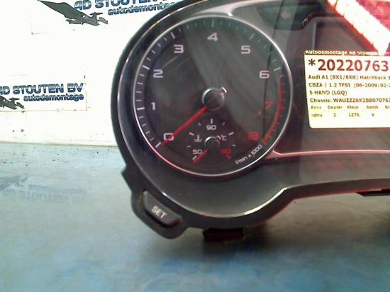 Tacho 8X0920930 Audi A1 (8X1/8XK) Schrägheck 3-drs 1.2 TFSI (CBZA) 2011-03 Bild Tacho 8X0920930 Audi A1 (8X1/8XK) Schrägheck 3-drs 1.2 TFSI (CBZA) 2011-03