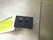 Aux-Anschluss 4C0035726 Audi A3 Sportback (8VA/8VF) Schrägheck 5-drs 1.5 35 TFSI 16V (DADA) 2019