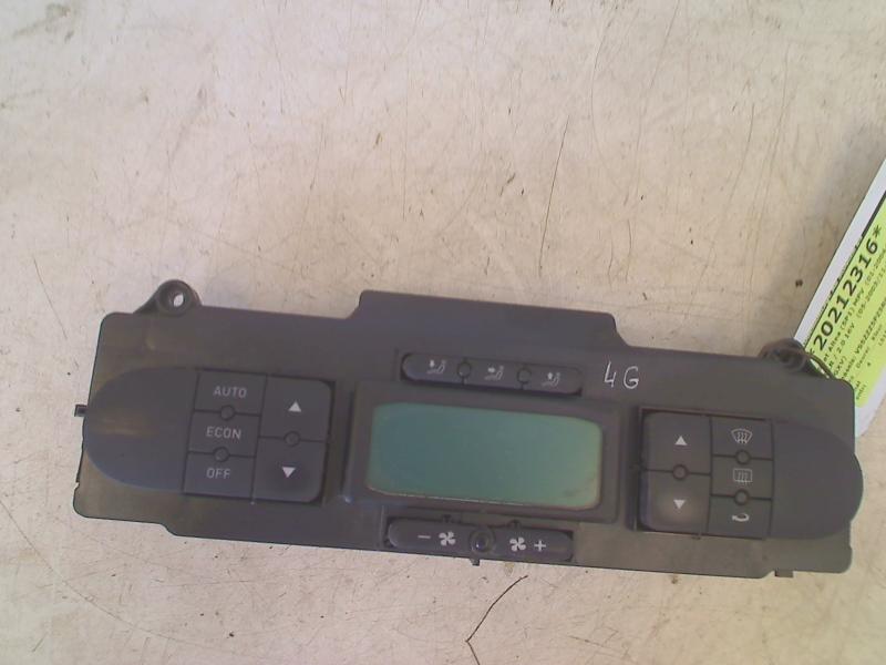 Bedienung Klimacontrolle Seat Altea (5P1) Großraumlimousine 2.0 FSI 16V (BLR) 2005-09 Bild Bedienung Klimacontrolle Seat Altea (5P1) Großraumlimousine 2.0 FSI 16V (BLR) 2005-09