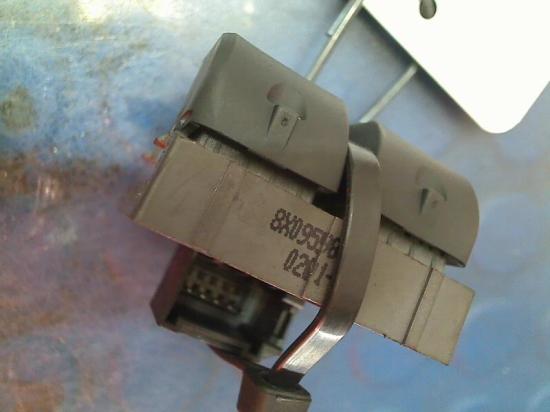Schalter Für Elekt. Fensterheber Links Vorne 8X0959851A Audi A1 (8X1/8XK) Schrägheck 3-drs 1.2 TFSI (CBZA) 2011-03 Bild Schalter Für Elekt. Fensterheber Links Vorne 8X0959851A Audi A1 (8X1/8XK) Schrägheck 3-drs 1.2 TFSI (CBZA) 2011-03