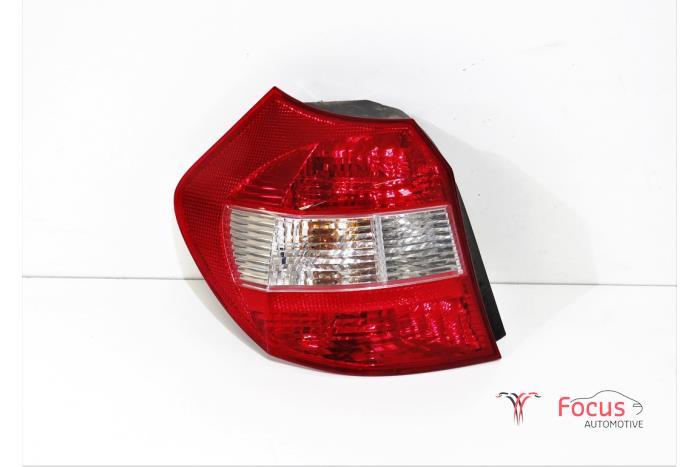 Rückleuchte links BMW 1er E87 63216924501 Bild Rückleuchte links BMW 1er E87 63216924501