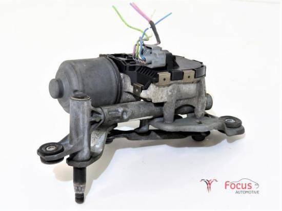 Wischermotor links Peugeot 407 SW 0390241721 Bild Wischermotor links Peugeot 407 SW 0390241721