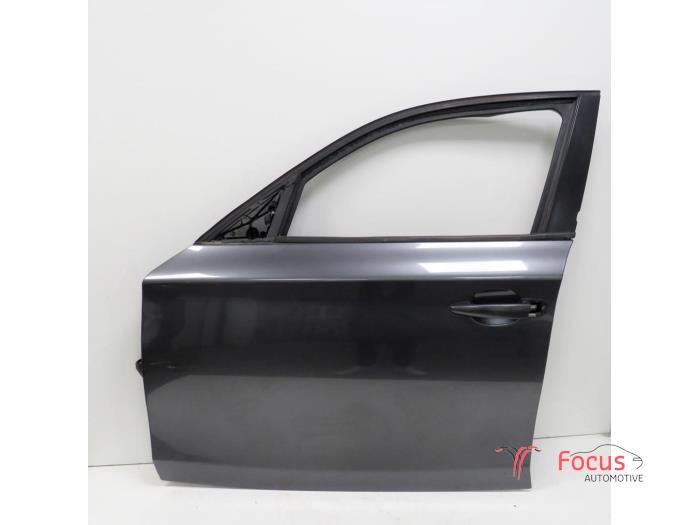 Tür links vorne BMW 1er E87 41517191011 Bild Tür links vorne BMW 1er E87 41517191011