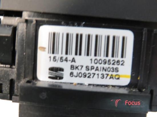 Schalter für Warnblinker Seat Ibiza IV SportCoupe 6J 6J0927137AG Bild Schalter für Warnblinker Seat Ibiza IV SportCoupe 6J 6J0927137AG