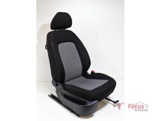 Sitz rechts Seat Ibiza IV SportCoupe 6J Bild Sitz rechts Seat Ibiza IV SportCoupe 6J