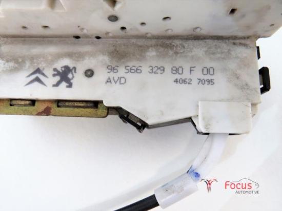 Klappenschlosszug Peugeot 407 SW 9656632980F00 Bild Klappenschlosszug Peugeot 407 SW 9656632980F00