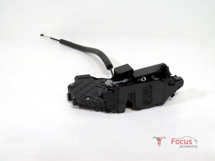 Klappenschlosszug Land Rover Range Rover Evoque I L538 1569817