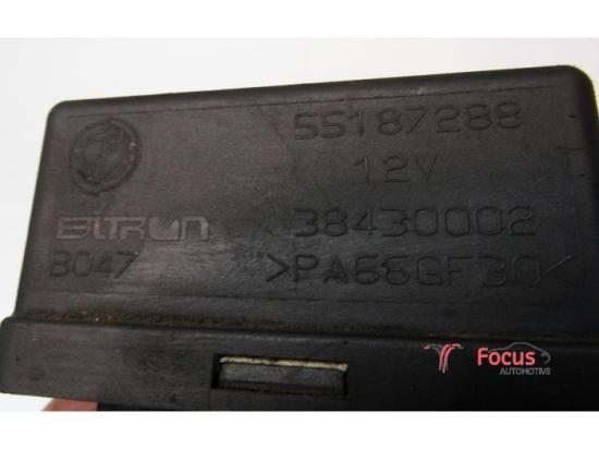 Relais für Glühanlage Fiat Grande Punto 199 55187288 Bild Relais für Glühanlage Fiat Grande Punto 199 55187288