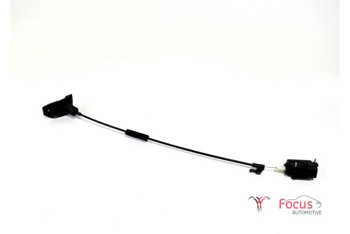 Stellmotor Tankklappe Opel Corsa E X15 13208157