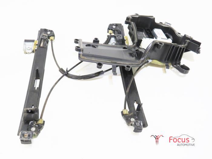 Fensterheber links vorne Seat Leon 1P 1T0959701G