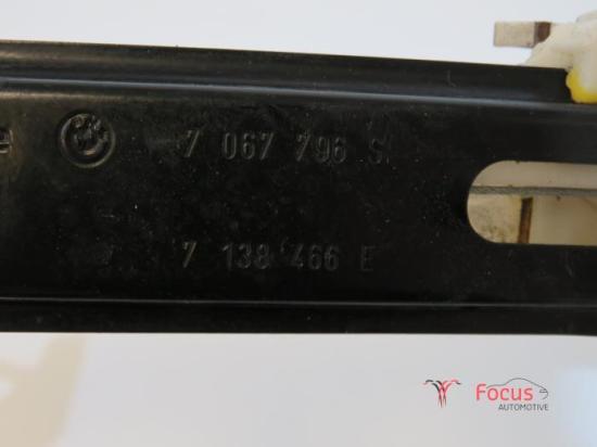 Fensterheber rechts vorne BMW 1er E87 51337138466 Bild Fensterheber rechts vorne BMW 1er E87 51337138466