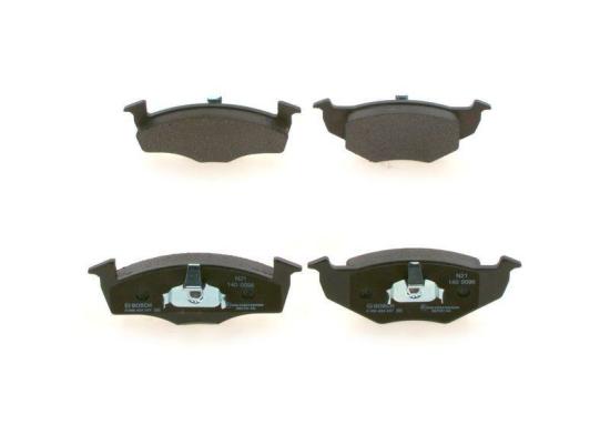 BOSCH Bremsscheibe 0 986 478 011 + Bremsbelagsatz, Scheibenbremse 0 986 424 347 Bild BOSCH Bremsscheibe 0 986 478 011 + Bremsbelagsatz, Scheibenbremse 0 986 424 347