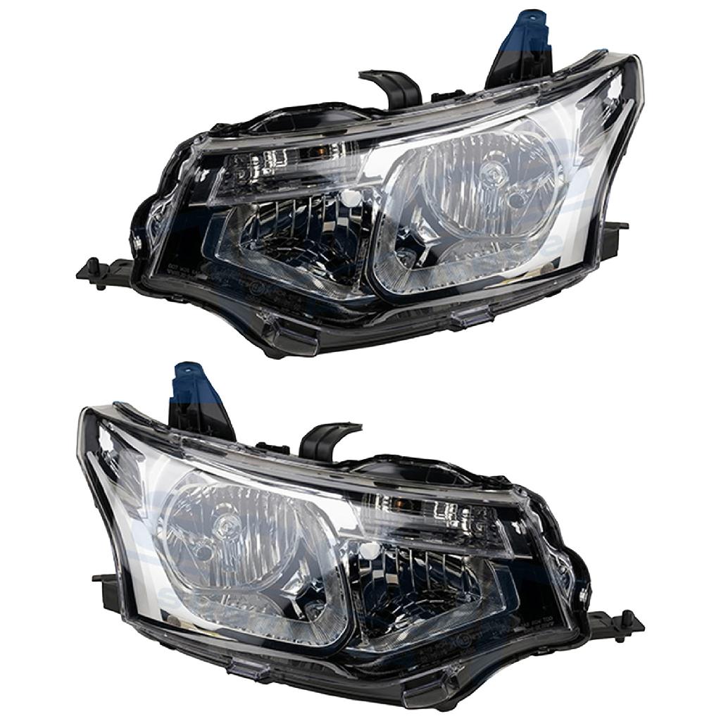 JOHNS Hauptscheinwerfer 52 82 10 + Hauptscheinwerfer 52 82 09