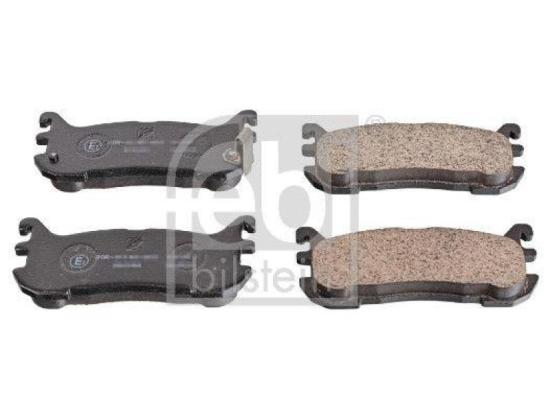 FEBI BILSTEIN Bremsscheibe 108493 + Bremsbelagsatz, Scheibenbremse 170257 + Bremsbelagsatz, Scheibenbremse 16497 + Bremsscheibe 108607 Bild FEBI BILSTEIN Bremsscheibe 108493 + Bremsbelagsatz, Scheibenbremse 170257 + Bremsbelagsatz, Scheibenbremse 16497 + Bremsscheibe 108607