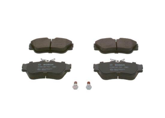 BOSCH Bremsbelagsatz, Scheibenbremse 0 986 461 753 + Bremsscheibe 0 986 479 B54 Bild BOSCH Bremsbelagsatz, Scheibenbremse 0 986 461 753 + Bremsscheibe 0 986 479 B54