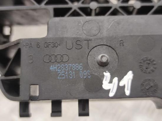 Türgriffinnenrahmen vorne rechts AUDI A8 D4 (4H_) 3.0 TDI quattro 4H2837886 Bild Türgriffinnenrahmen vorne rechts AUDI A8 D4 (4H_) 3.0 TDI quattro 4H2837886