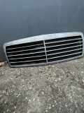 Kühlergrill oben Mercedes-Benz E-Klasse (W210) 2108880123
