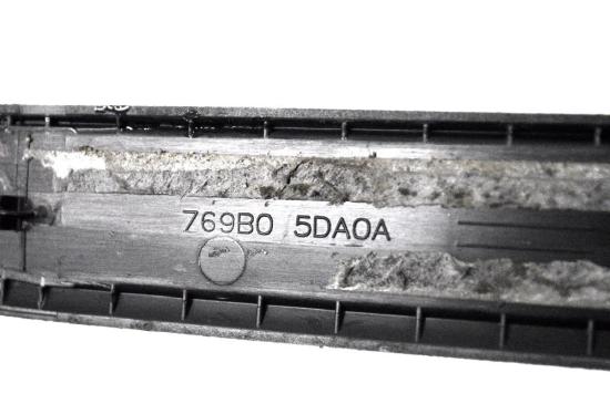 Schwellerinnenverkleidung vorne links Bild Schwellerinnenverkleidung vorne links