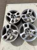 Stahlfelgen Satz VW Transporter T4 Bus () R15J7Ø635X120