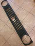 Gitter Grill vorne links VW GOLF II (19E, 1G1) 1.6 Vw07014