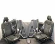 Sitzgarnitur komplett Leder geteilt Volvo V40 Schrägheck (525, 526)