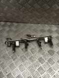 KRAFTSTOFFVERTEILER EINSPRITZLEISTE VERTEILERROHR AUDI A4 (8E2, B6) 2.0