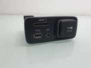 Zusätzliche Music Player-Anschlüsse JEEP CHEROKEE (KL) 3.2 V6 4x4 68146071AC