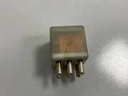 Relais MERCEDES-BENZ E (W124) E 250 D (124.126, 124.129) 0015427819