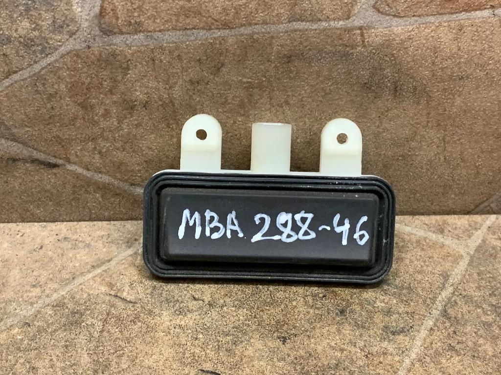 Heckklappenöffnungstaste MERCEDES-BENZ CLS (C218) CLS 350 CDI (218.323) A2218702410