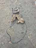 Achsschenkel (ABS) links vorne Nissan Primera (P12)