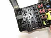 Sicherungskasten MITSUBISHI PAJERO IV (V8_W, V9_W) 3.2 DI-D (V88W, V98W) nėra kodo