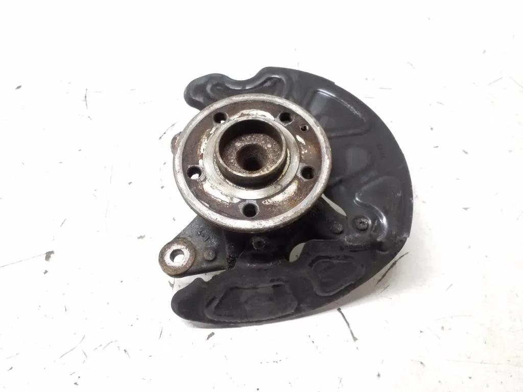 Radnaben vorne rechts MERCEDES-BENZ VITO Furgon (W447) 114 CDI (447.601, 447.603, 447.605) A4473300720