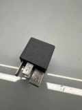 Relais AUDI A6 (4F2, C6) 2.0 TDI A0025427219