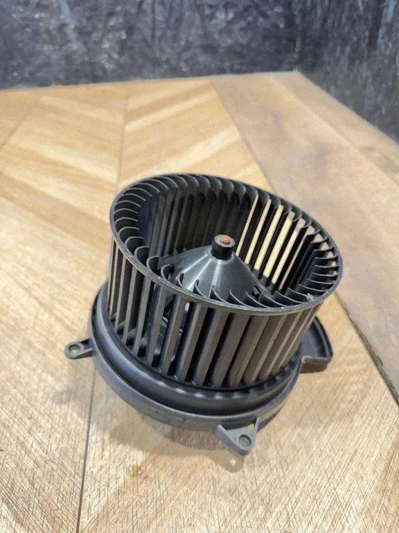 Heizgebläsemotor MERCEDES-BENZ GL (X164) GL 420 CDI 4-matic (164.828) A1648350007