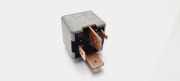 Relais VW GOLF II (19E, 1G1) 1.3 Cat 171906383