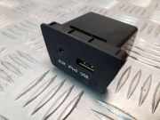 USB HYUNDAI ix35 (LM, EL, ELH) 1.7 CRDi 961102S500