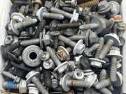Schrauben OPEL VIVARO Furgon 1.6 CDTI