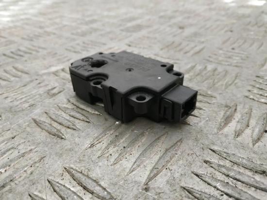 Air Flap Motor AUDI A8 D4 (4H_) 3.0 TDI quattro ZBAT0045D06AT CZ1139300854 Bild Air Flap Motor AUDI A8 D4 (4H_) 3.0 TDI quattro ZBAT0045D06AT CZ1139300854