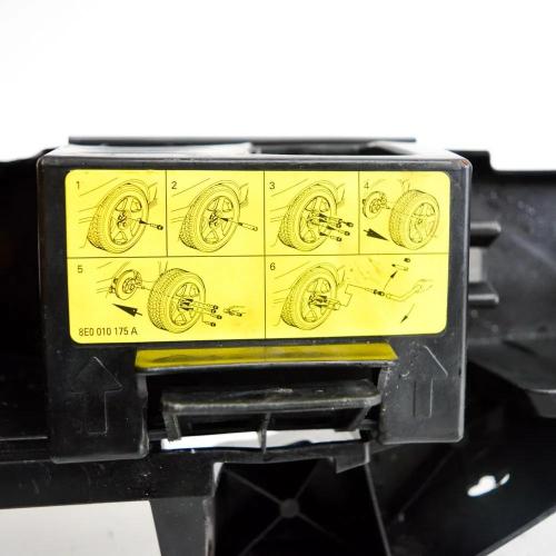 Andere Teile des Innenraums AUDI A6 Avant (4F5, C6) 3.0 TDI quattro 4F9011215 Bild Andere Teile des Innenraums AUDI A6 Avant (4F5, C6) 3.0 TDI quattro 4F9011215