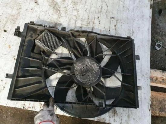 Motorlüfter MERCEDES-BENZ C (W203) C 220 CDI (203.006) G128Y20 Bild Motorlüfter MERCEDES-BENZ C (W203) C 220 CDI (203.006) G128Y20