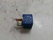 Relais VW GOLF III (1H1) 1.9 TDI 899663 857951253