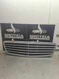 Gitter Grill vorne links MERCEDES-BENZ C (W203) C 220 CDI (203.006) A2038800183