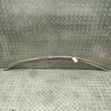 Rechte Dachleistenverkleidung