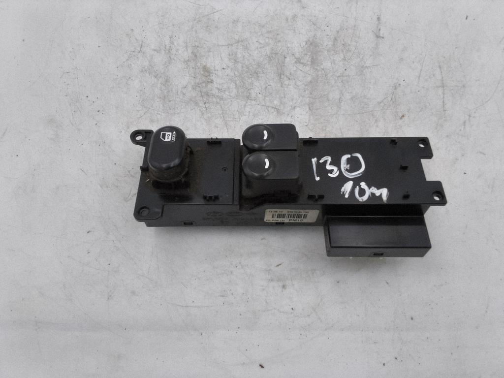 Fensterheber Schalter Vorne links HYUNDAI i30 (FD) 1.4 935702L100