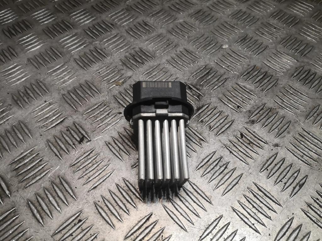 Innenheizungswiderstand MERCEDES-BENZ E T-Model (S212) E 250 CDI / BlueTEC (212.203, 212.204) A2048707710 2048707710