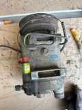 Kondensatpumpe Klimaanalge AUDI 100 (4A, C4) 2.5 TDI 5062310321