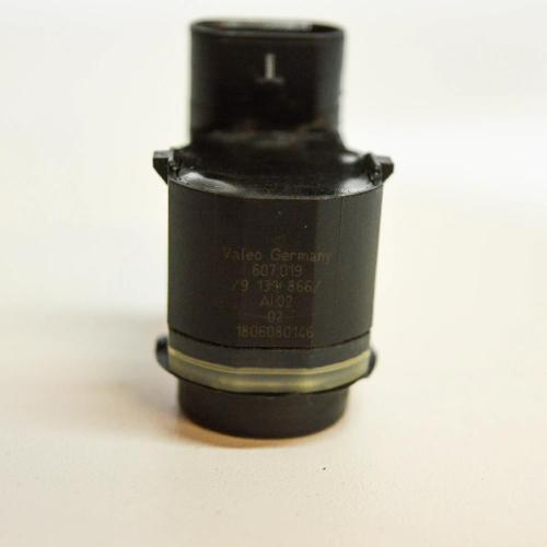 Einparkhilfe vorne BMW 5 Touring (E61) 520 d 9136866 Bild Einparkhilfe vorne BMW 5 Touring (E61) 520 d 9136866