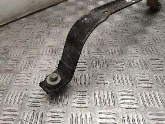 Kraftstofftankhalter AUDI A8 D4 (4H_) 3.0 TDI quattro 4H0201653B Bild Kraftstofftankhalter AUDI A8 D4 (4H_) 3.0 TDI quattro 4H0201653B